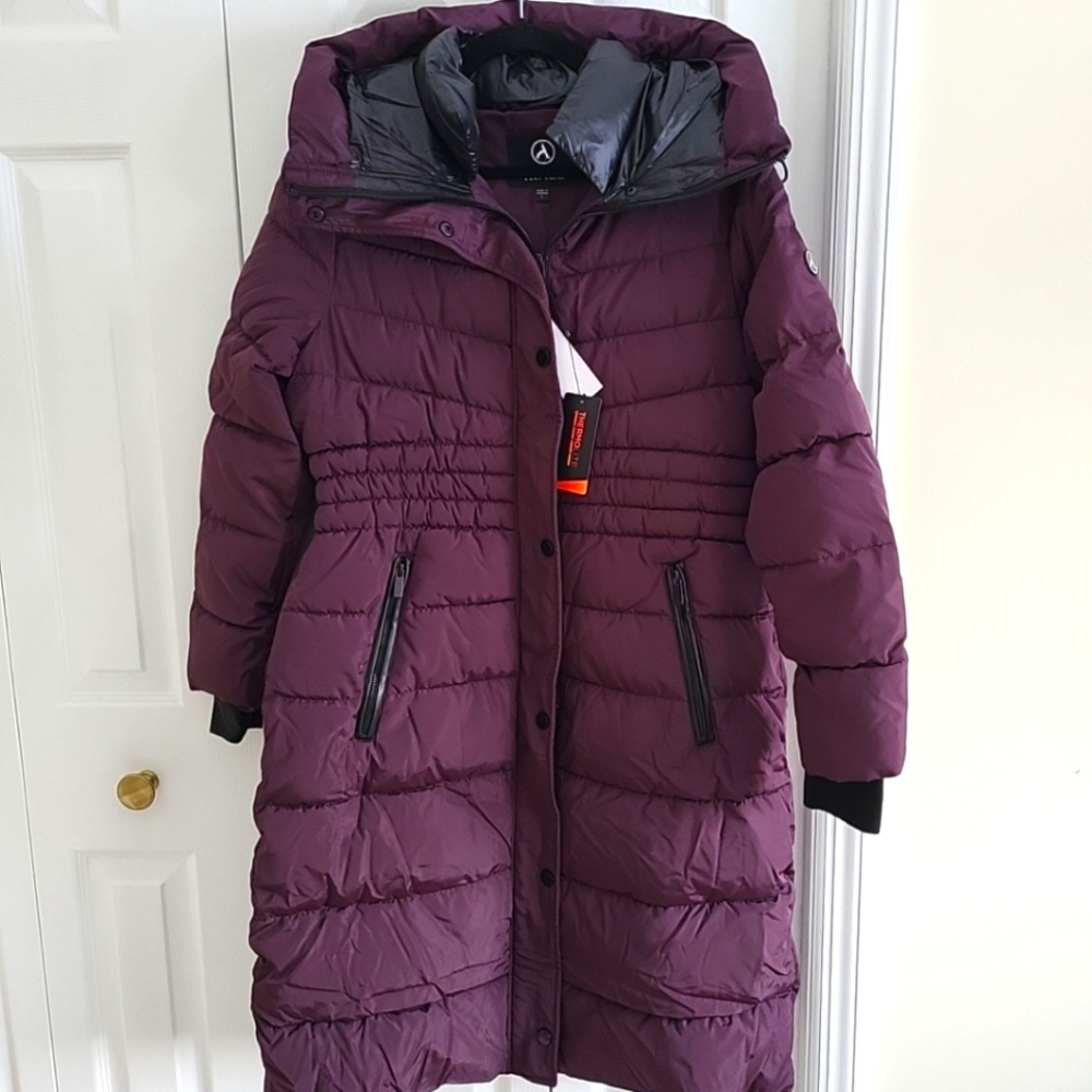 IKAZZ Winter Puffer Coat SZ Large Warm Insulated Long Parka Jacket Plum Color